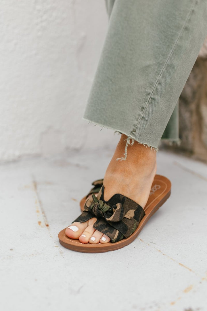 EVELYNE |  CAMO TOO CUTE SANDALS